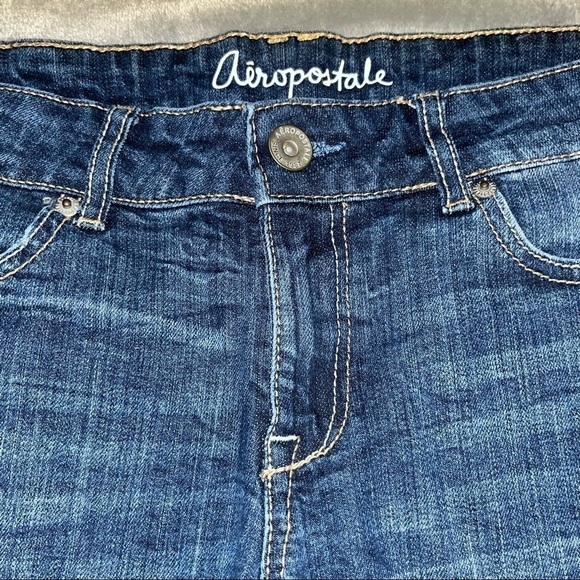 Aeropostale Boyfriend Jean Shorts Women’s Size 4 - Picture 2 of 10
